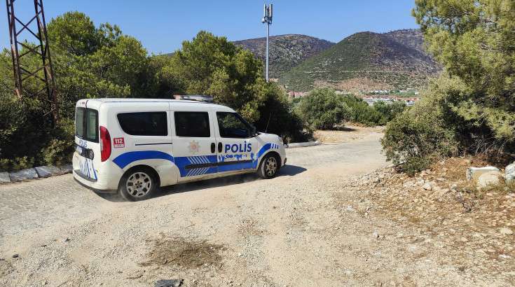 Kuşadası'nda 5 Düzensiz Göçmen Yakalandı